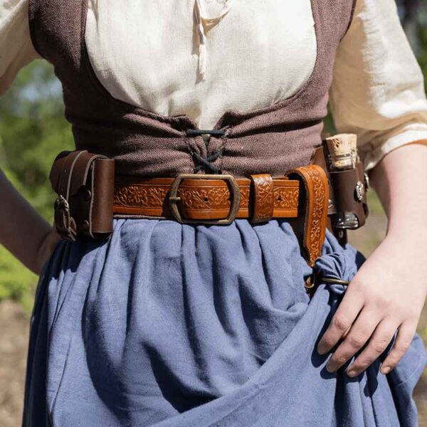 Embossed Woodland Skirt Hike