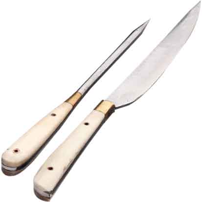 Medium Knife and Spike Cutlery Set