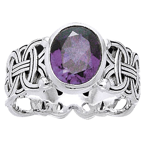 Borre Knot with Gem Ring