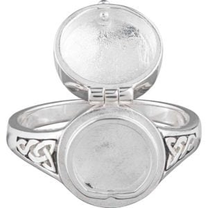 White Bronze Trinity Knot Poison Ring