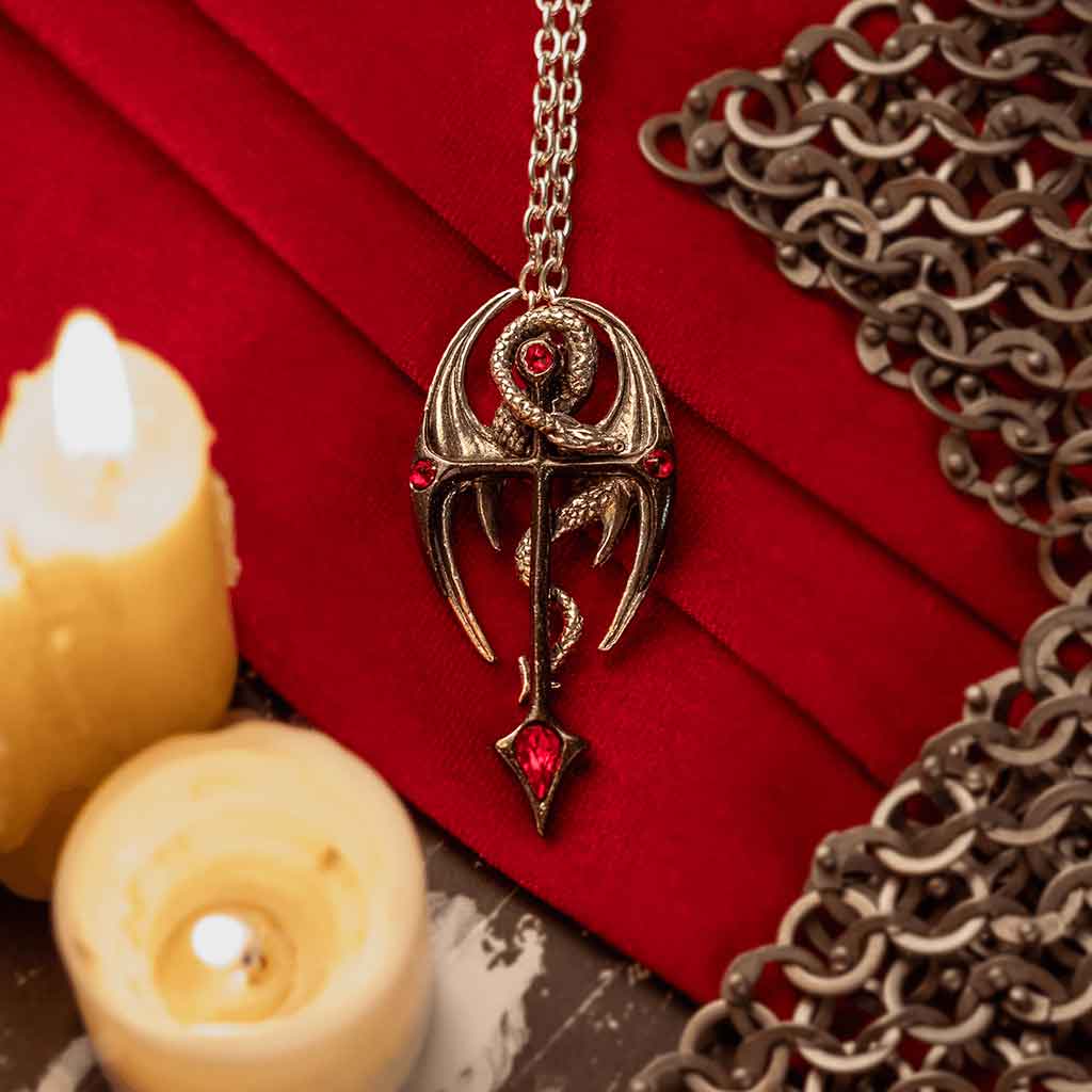 Draconkreuz Necklace