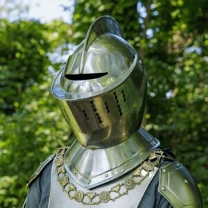 Knights Close Helmet