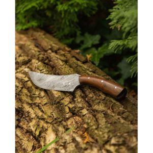 Belisar Layered-Steel Knife