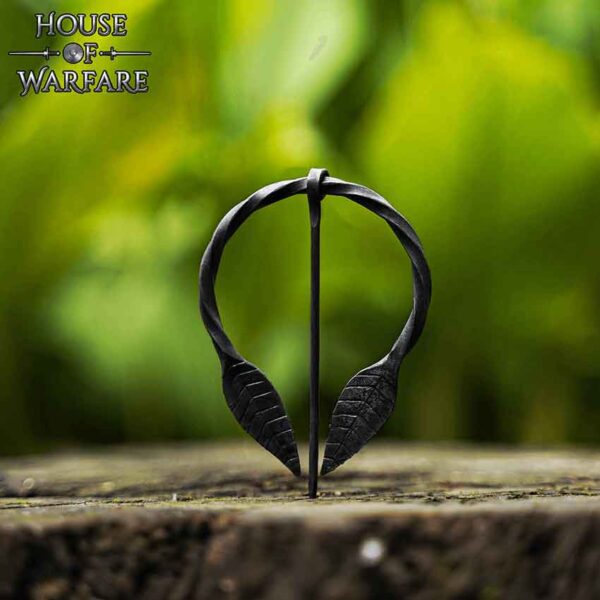 Leaf Penannular Brooch