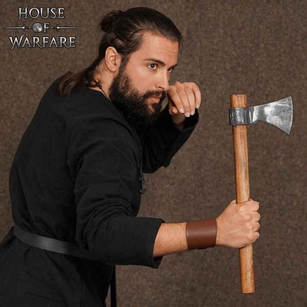 Simple Leather Wrist Cuff - Brown