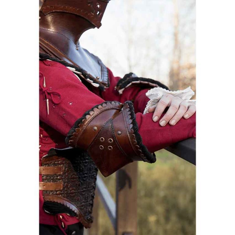 Noble Leather Couters