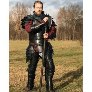 Blackened Dragomir Leg Guards