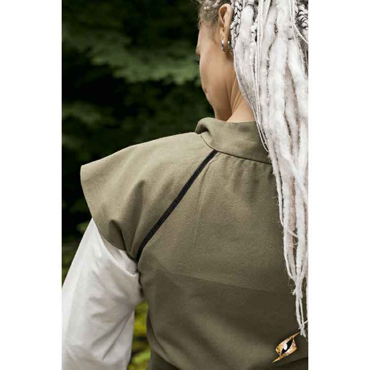 Tristan Vest