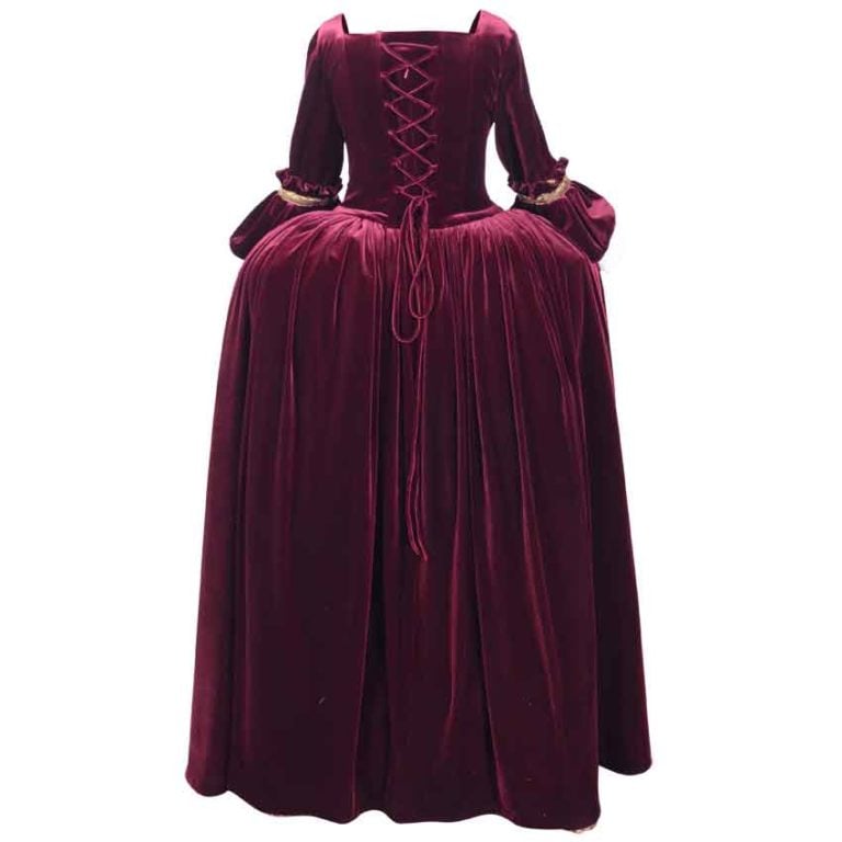 Elegant Renaissance Dress