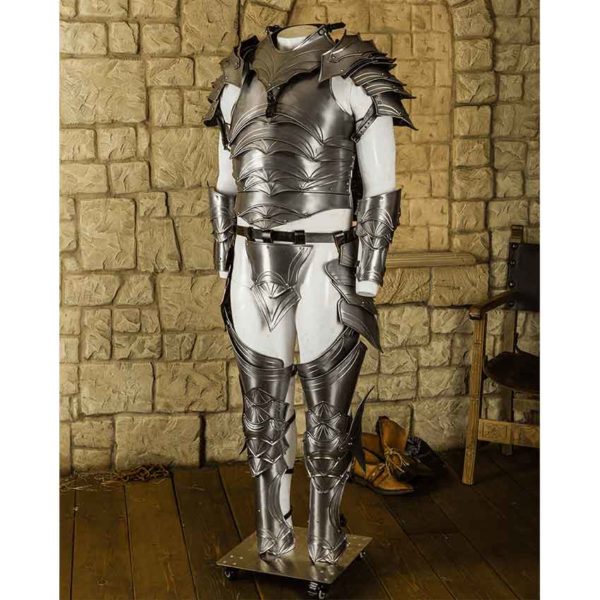 Dragomir Cuirass