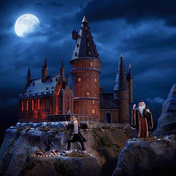 Hogwarts Great Hall and Tower - Harry Potter Village by Department 56