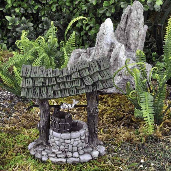 Mini Wishing Well Statue