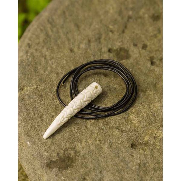 Bone Wyverntooth Necklace
