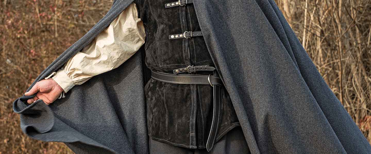 How to Wear Summer Faire Clothes in Fall How to Wear Summer Faire Clothes in Fall