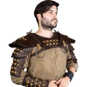 Fighter Gorget with Pauldrons - Brown