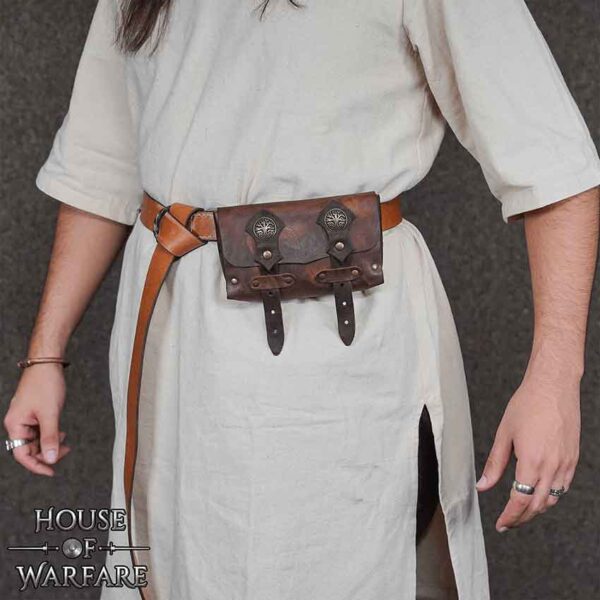 Adventurer of the North Leather Belt Bag - Brown