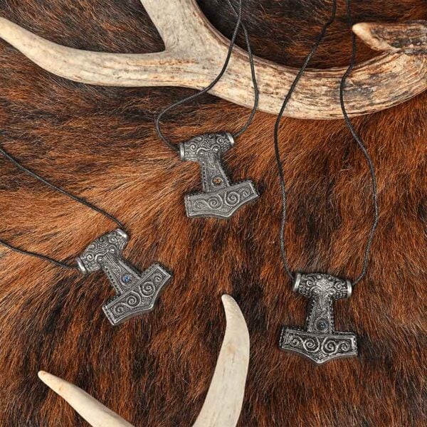 Skane Thors Hammer Viking Necklace - Green