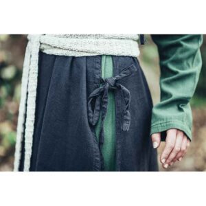 Hildegard Viking Overdress - Black