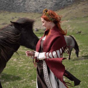 Viking Wool Shawl - Red