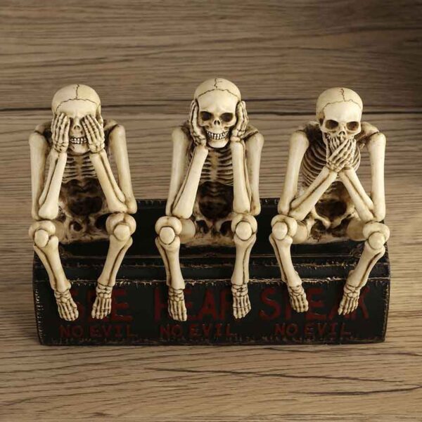 Three Wise Skeletons Statue