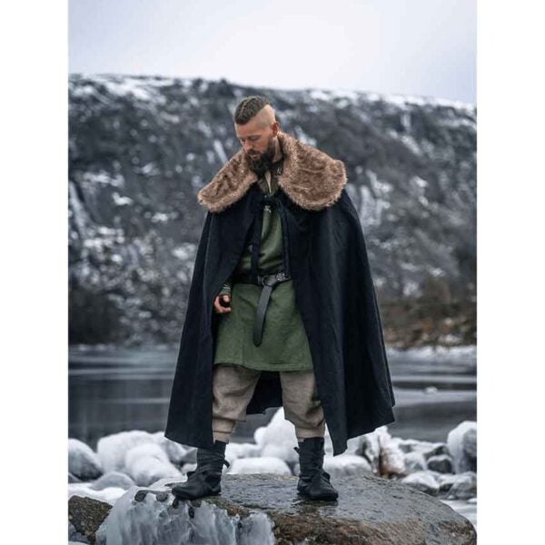 Janne Viking Cloak with Faux Fur Trim - Black