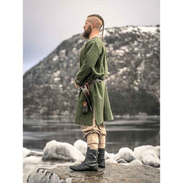 Snorri Urnes Embroidered Viking Tunic - Green