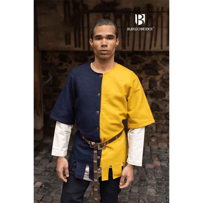 Aleran Surcoat Set