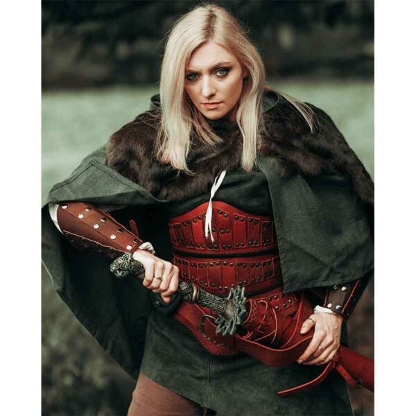 Lunette Women's Adventurer Outfit