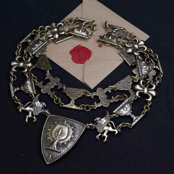 Bretonia Grail Medallion