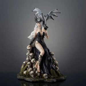 Mad Queen Gothic Statue