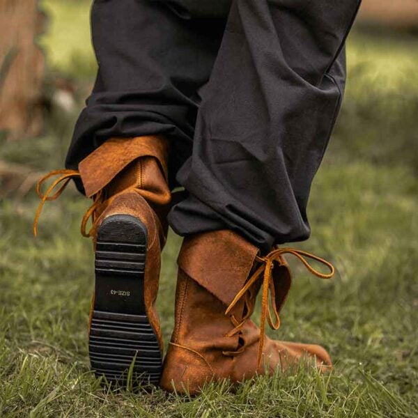 Nubuck Leather Medieval Boots - Brown