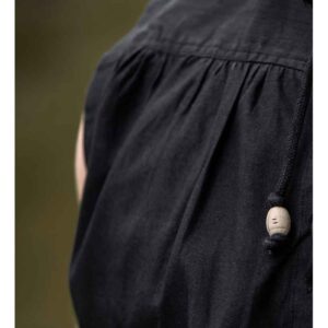 Louis Sleeveless Medieval Shirt - Black