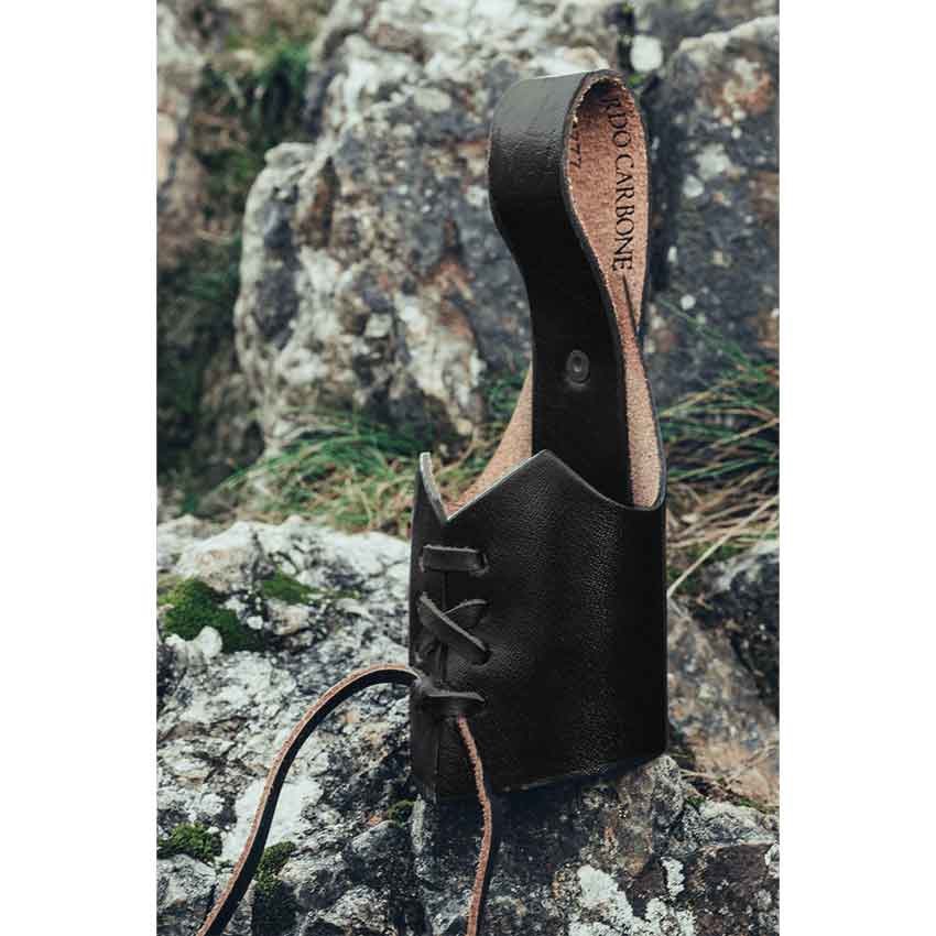 Hakon Leather Drinking Horn Holder - Black