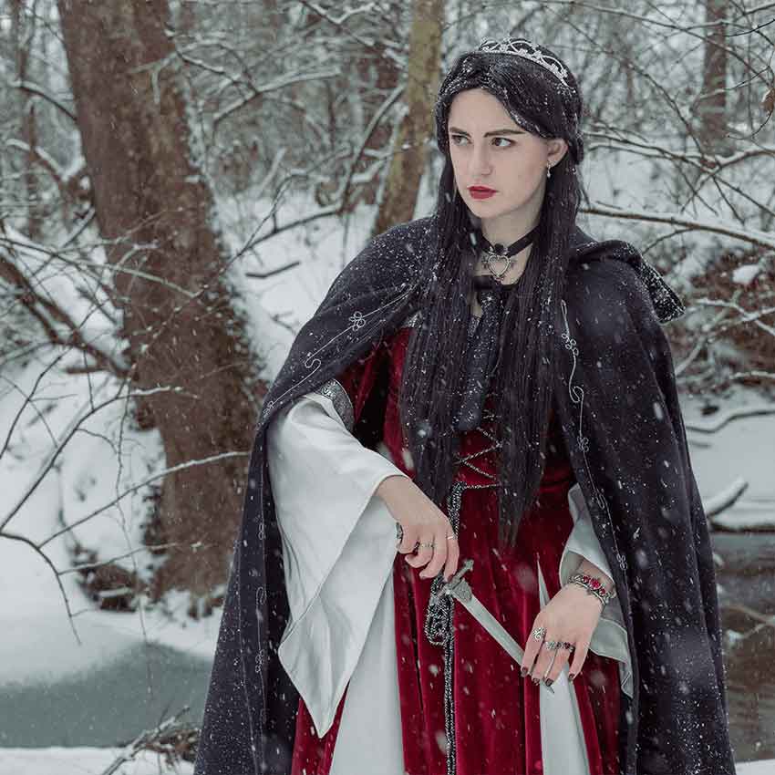 what winter cape medival dress Lenore Womens Medieval Outfit