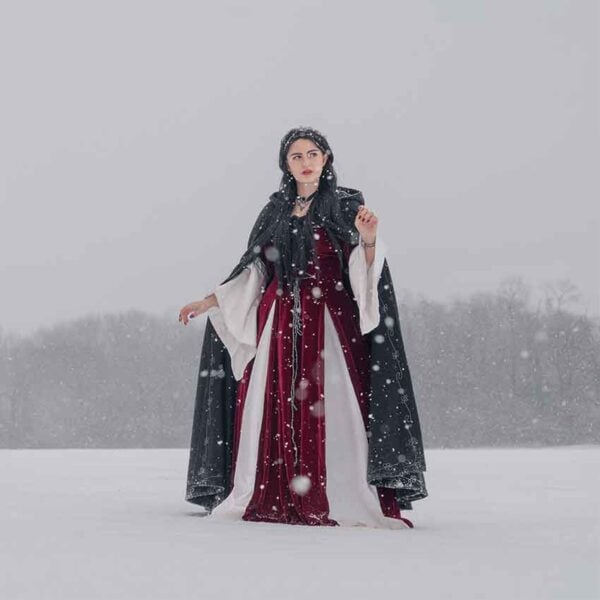 what winter cape medieval dress Authentic Black Renaissance Wool Cloak