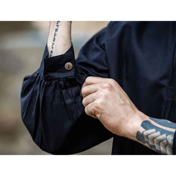 Oswald Medieval Shirt - Black