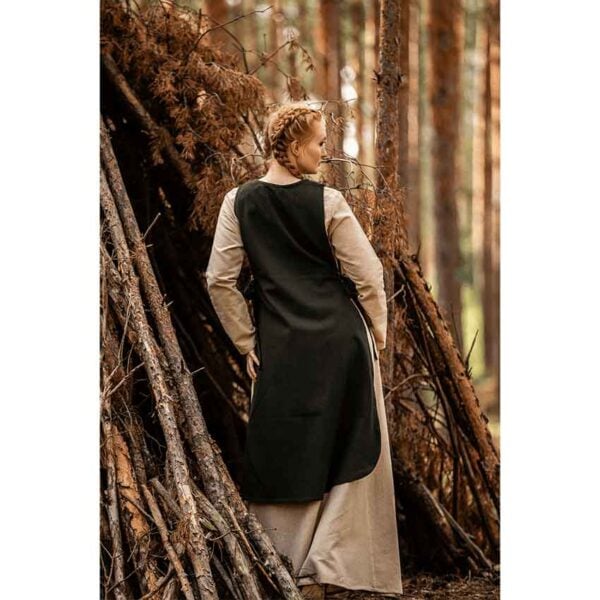 Magdalena Medieval Overdress - Green