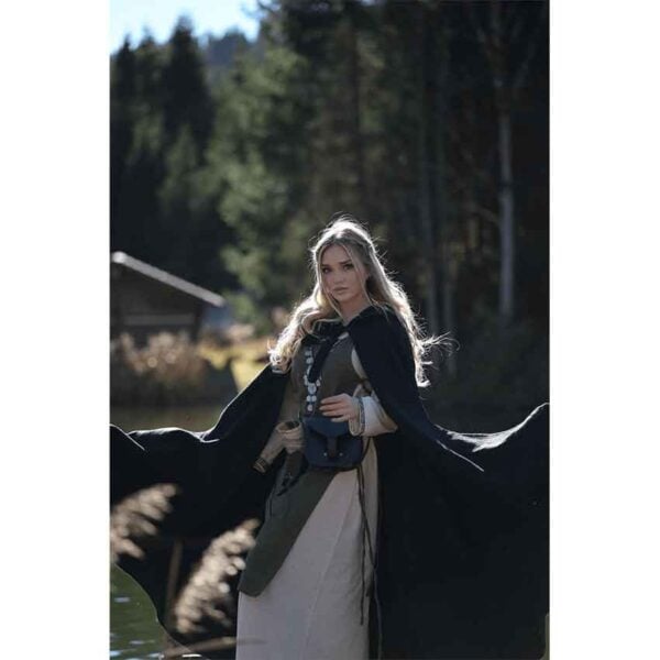 Aleiga Viking Overdress - Green