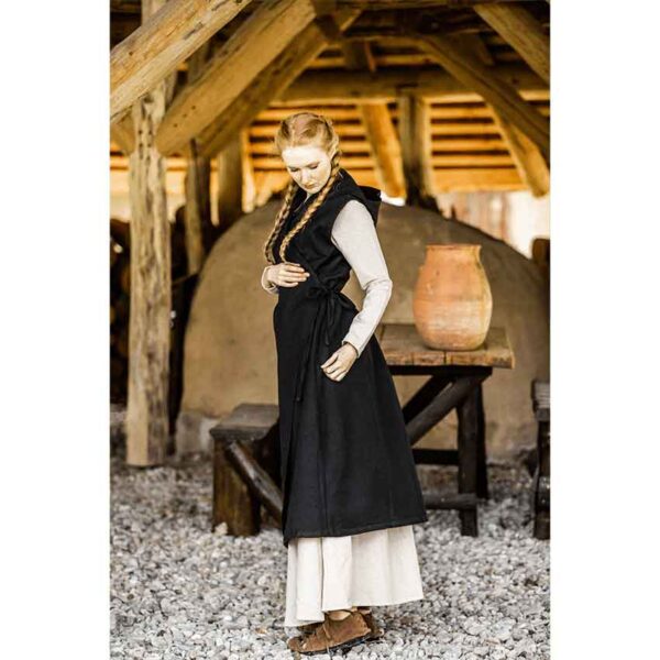 Gerlin Hooded Medieval Wrap Dress - Black