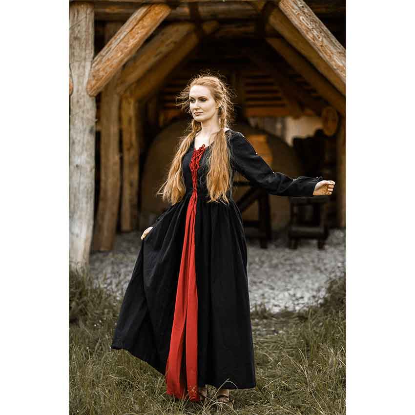 Medusa Medieval Gown - Black with Red
