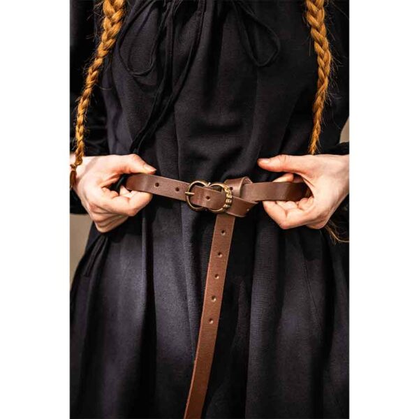 Daina Thin Leather Belt - Brown