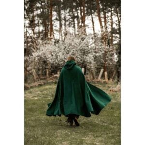 Tjark Wool Cloak with Wolf Clasp - Green