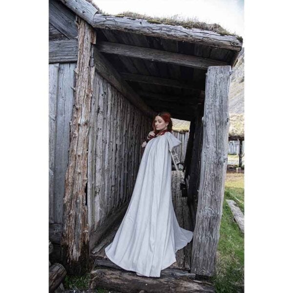 Tjark Wool Cloak with Wolf Clasp - Natural