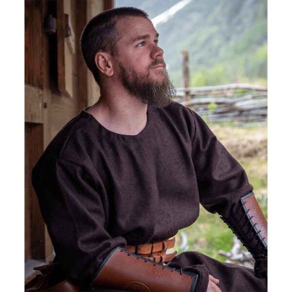 Olvisson Wool Viking Tunic - Brown