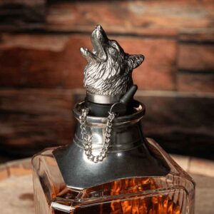 Wolf Whiskey & Spirits Pourer