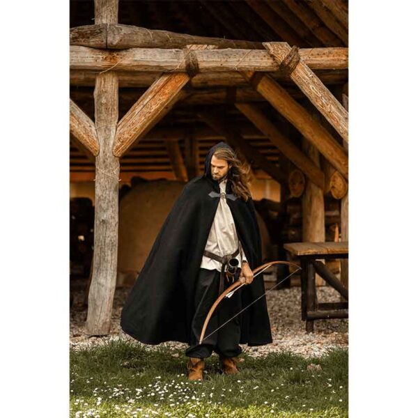 Ilmar Medieval Cloak with Dragon Clasp - Black
