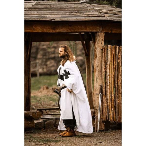 Baldwin Knights Templar Cloak - White with Black