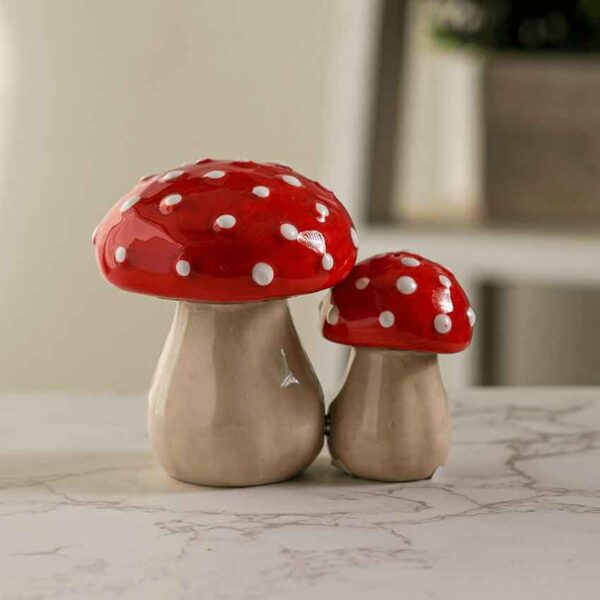 Toadstool Mushrooms Salt and Pepper Shakers