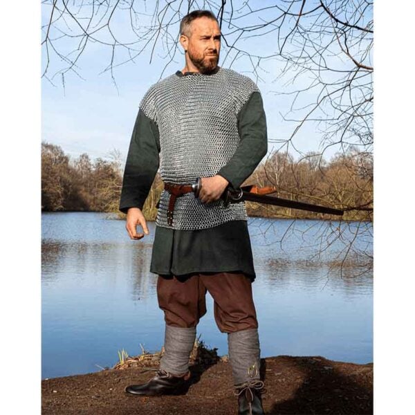 Berengar Sleeveless Steel Chainmail Hauberk