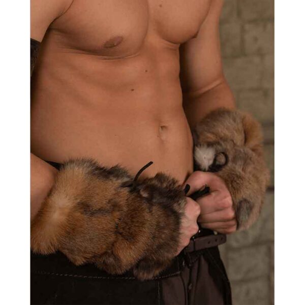 Thuringer Fur Arm Wraps